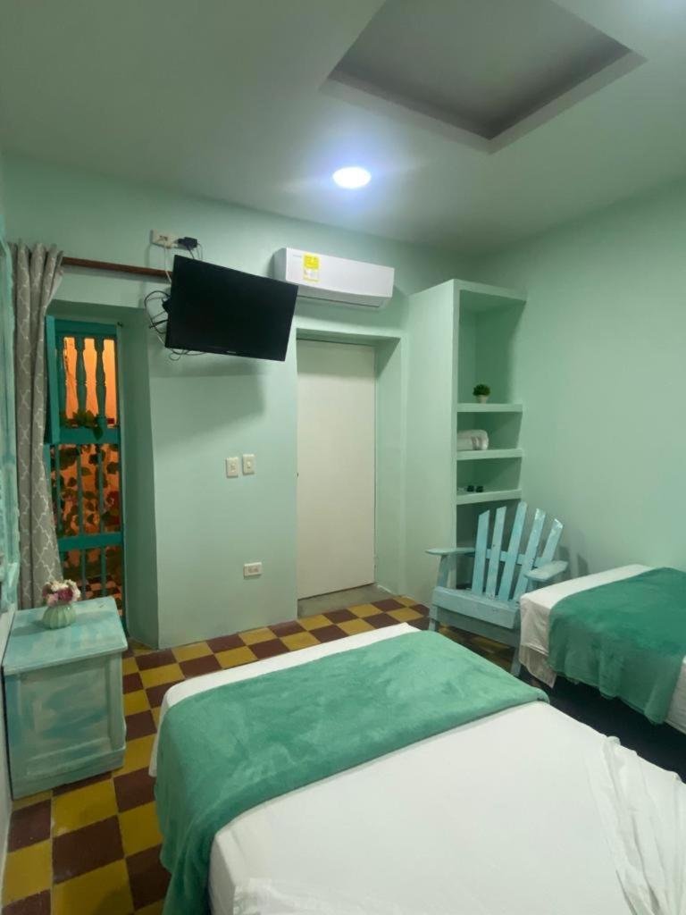 Casa Renacer Bed & Breakfast Cartagena Oda fotoğraf